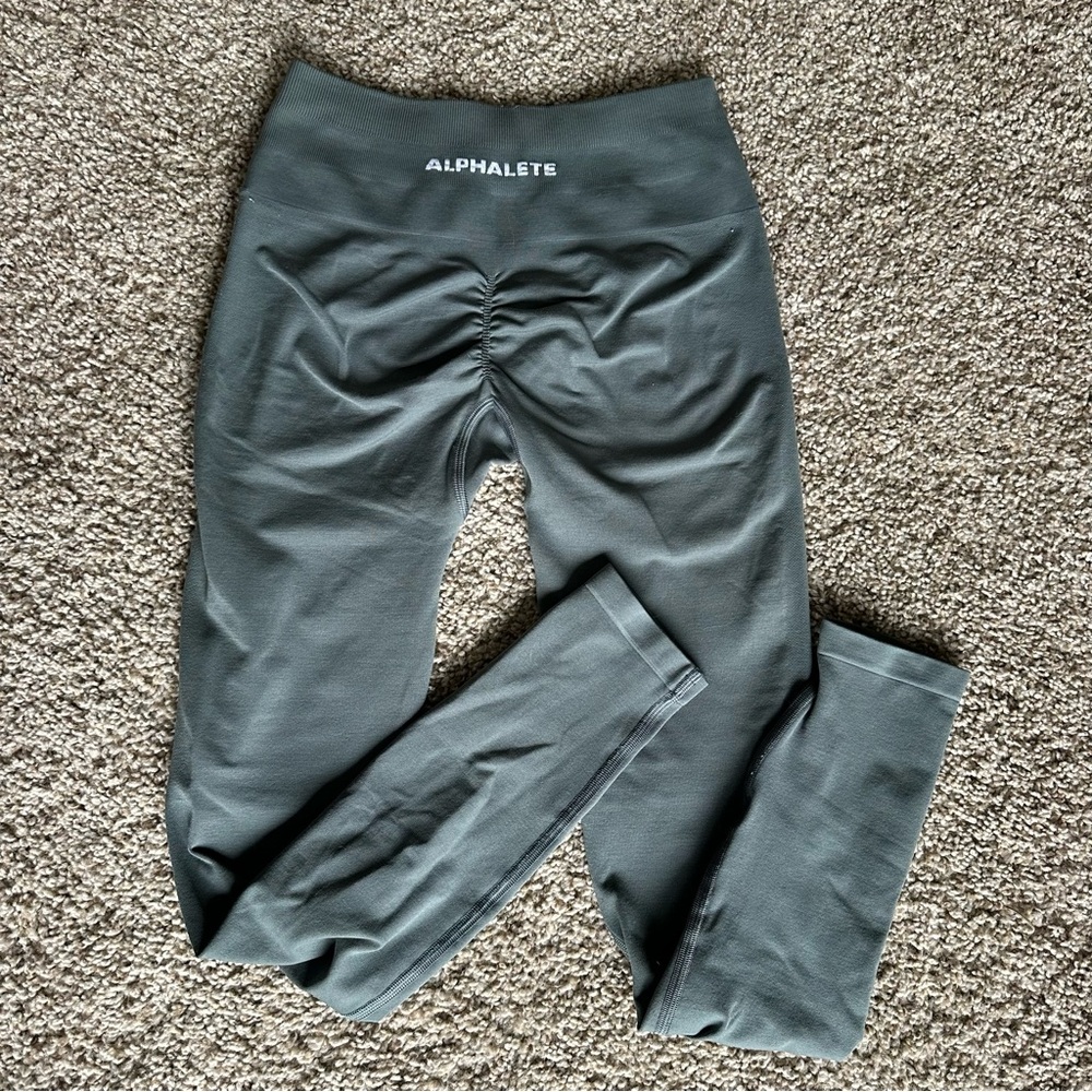 Alphalete Gray Leggings Athletic Stretch Fit